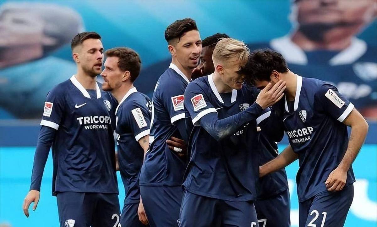 柏林联队凭借进攻火力,取得胜利 柏林联队凭借进攻火力,取得胜利