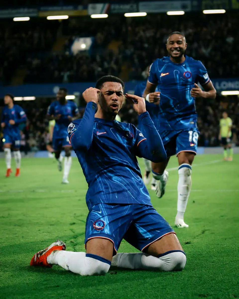 包含切尔西客场不敌马德里竞技，遭遇惨败的词条