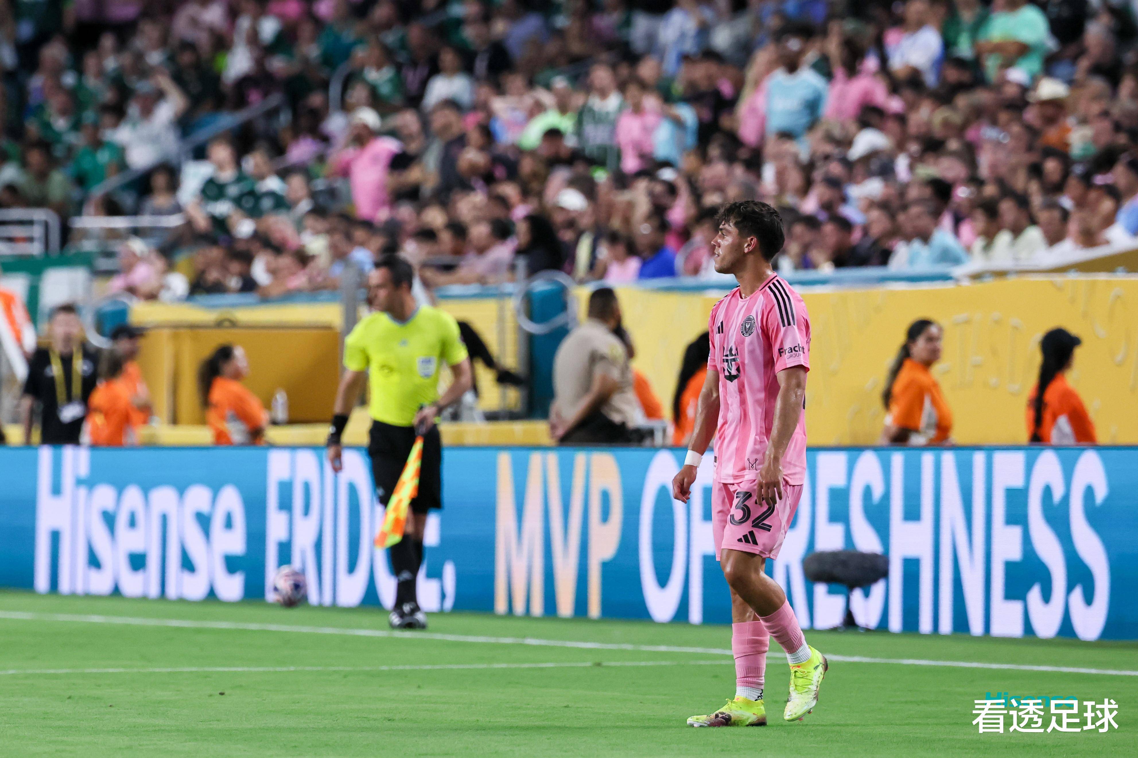 梅西在欧冠中爆冷利物浦，赛后采访